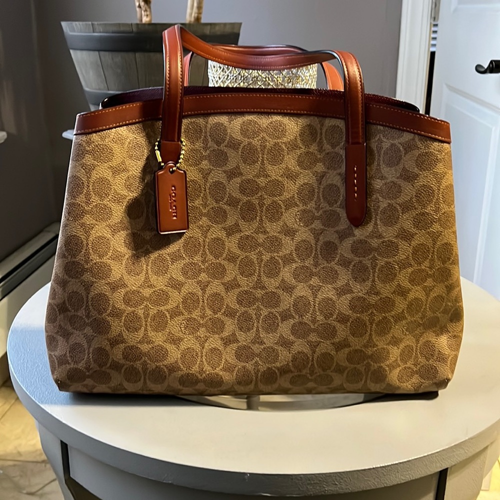 Coach Shoulder Bag
